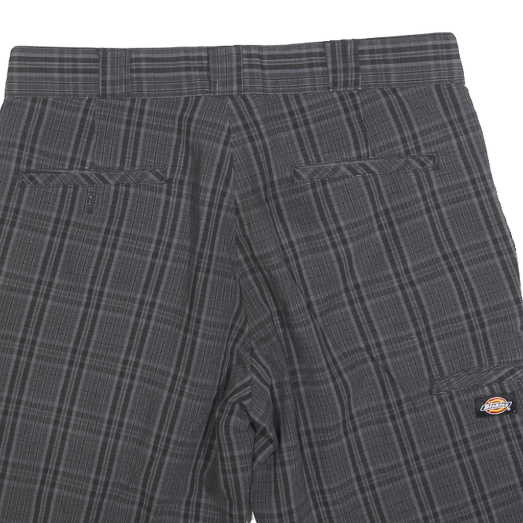 DICKIES Mens Shorts Grey Casual M W34 Plaid Cotton Blend Regular Fit