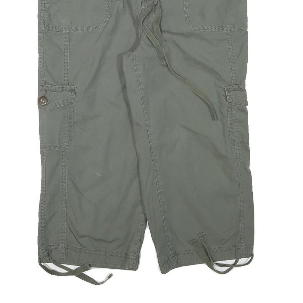 ST JOHNS BAY Womens Shorts Green Casual Cargo M W30 Comfort Fit