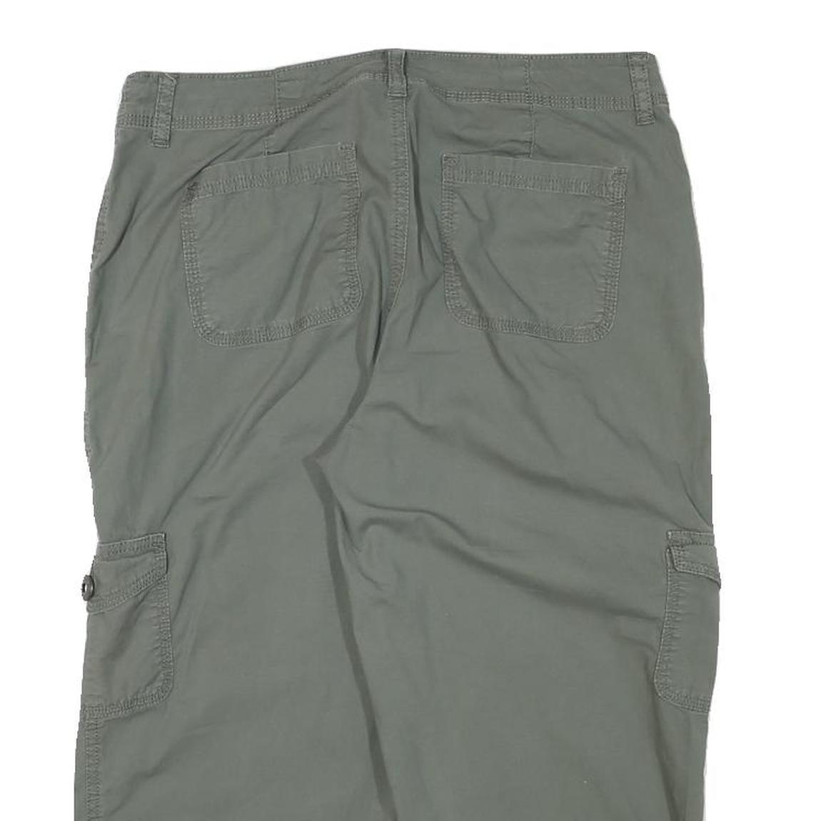 ST JOHNS BAY Womens Shorts Green Casual Cargo M W30 Comfort Fit