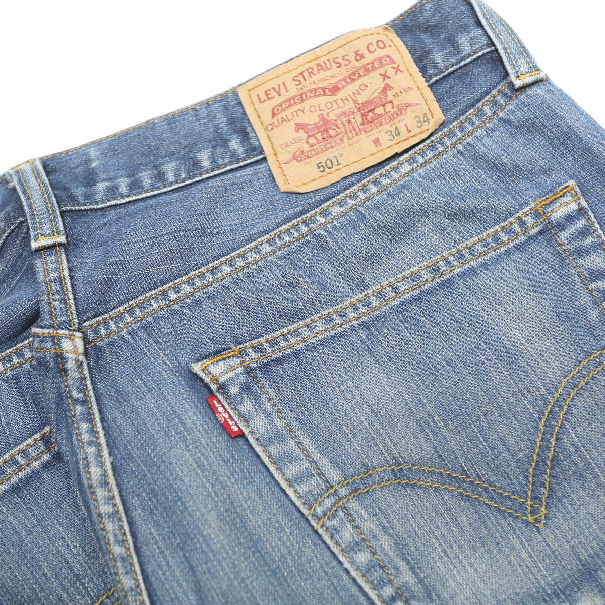 LEVI'S 501 Mens Jeans Blue Regular Straight Denim Medium W34 L31 Classic Button