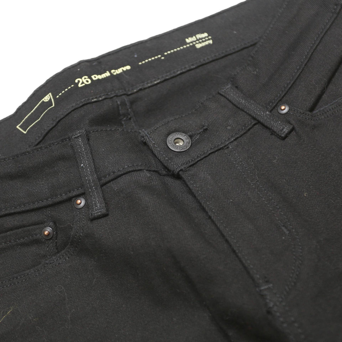 LEVI'S Womens Slim Black Jeans Denim W26 L30 Classic Style Zip Closure