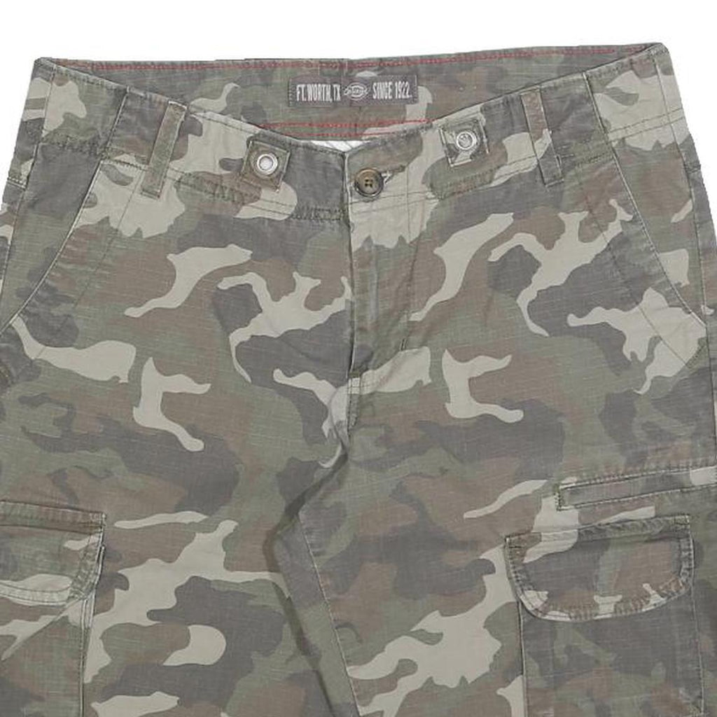 DICKIES Womens Shorts Green Camouflage Cargo M W30 Workwear Cotton Blend