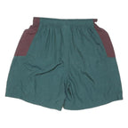 UMBRO Boys Shorts Green & Maroon Nylon Casual L W24 Sportswear