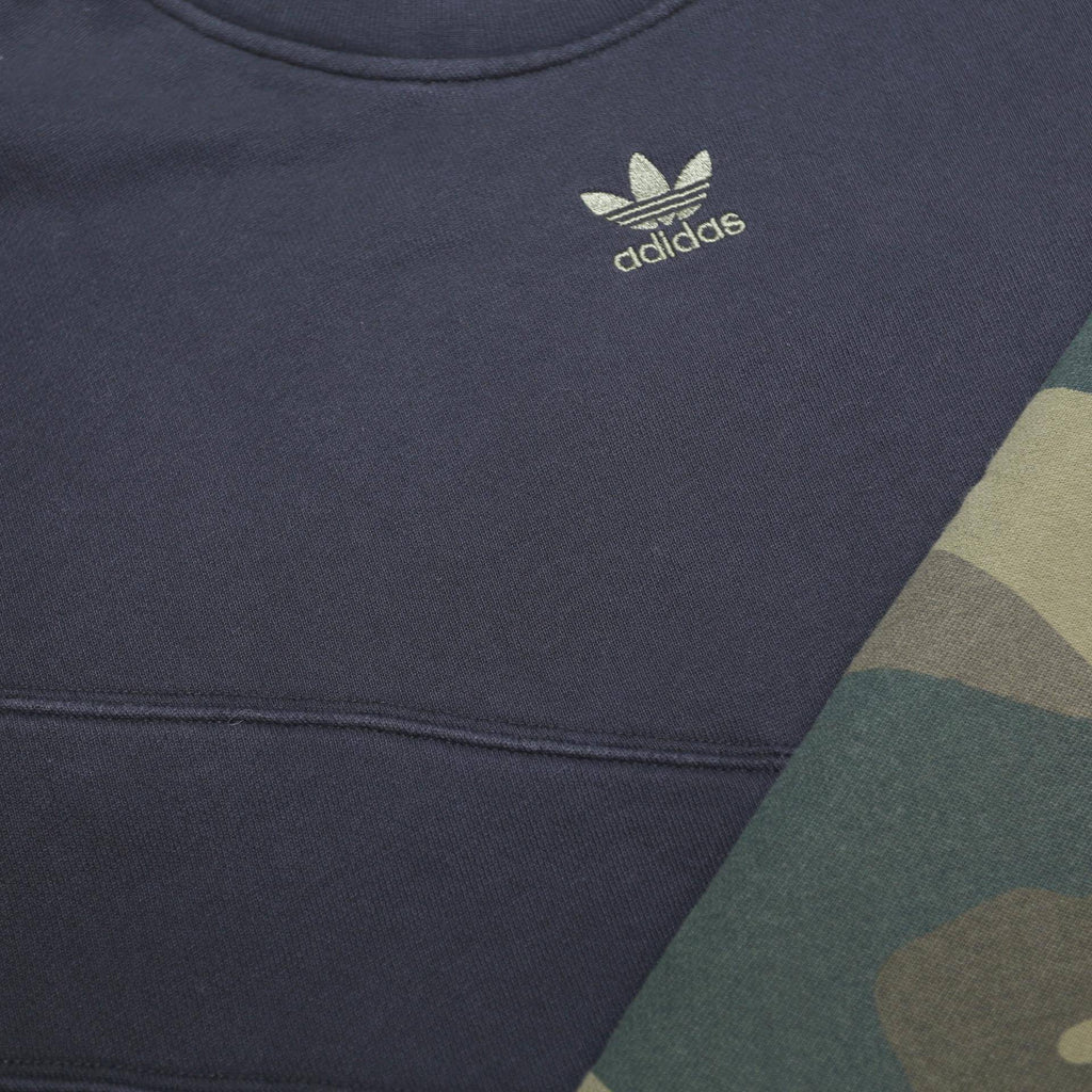 ADIDAS Womens Black & Green Camo Crew Neck L Cotton Blend Sweatshirt