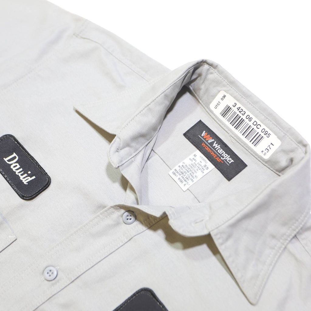 WRANGLER Mens Grey Workwear Shirt M Cotton Blend Button Short Sleeve Casual