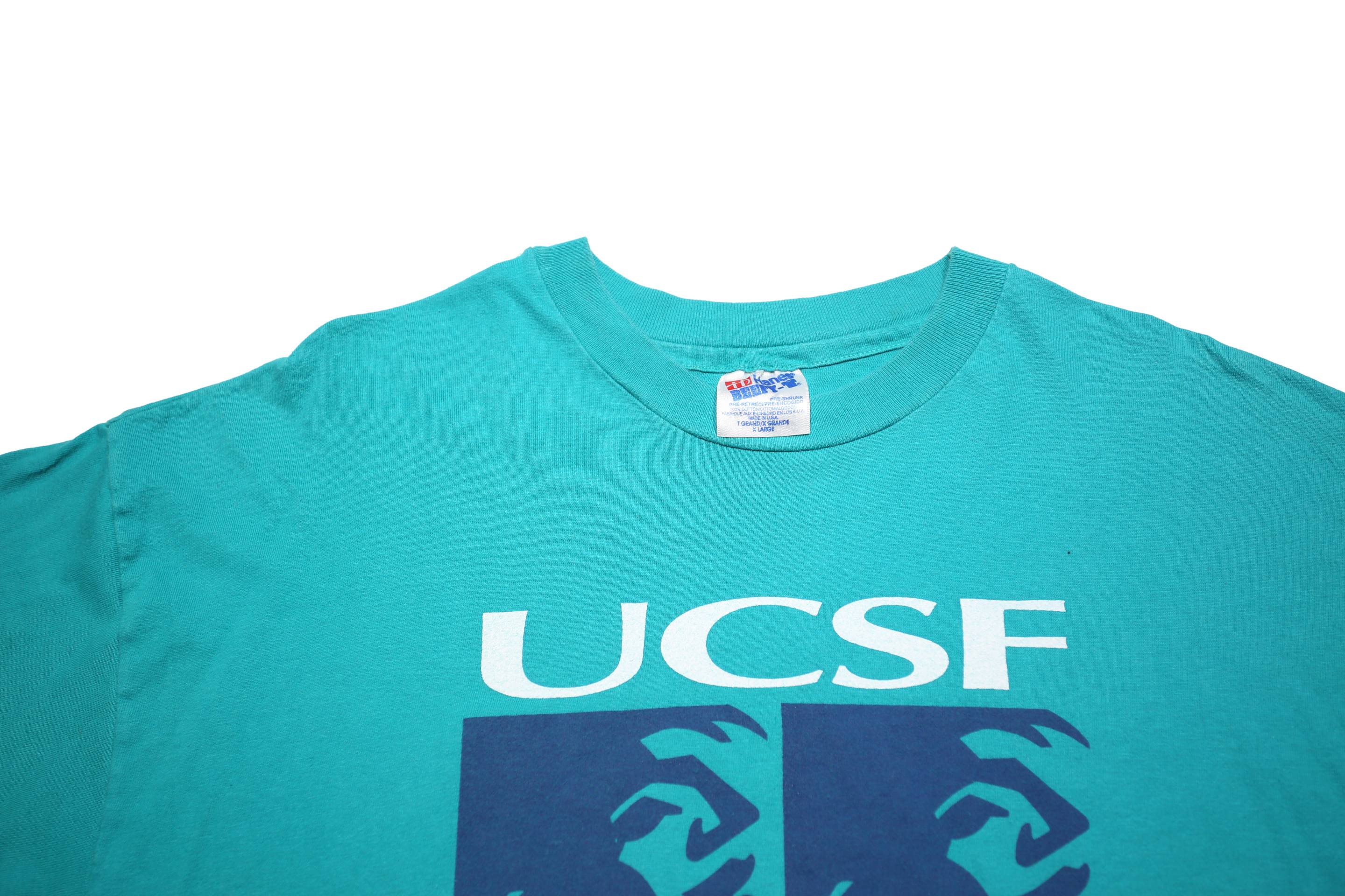 HANES Mens Blue UCSF AIDS Walk 1994 Graphic T-Shirt XL Short Sleeve Crew Neck