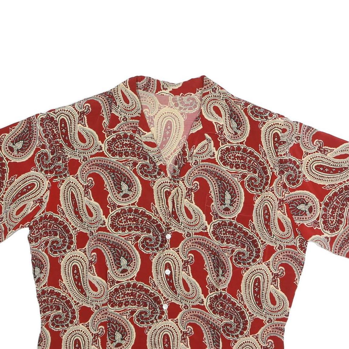 Womens Red Paisley Printed Button Shirt Short Sleeve V-Neck L Polyester Blend