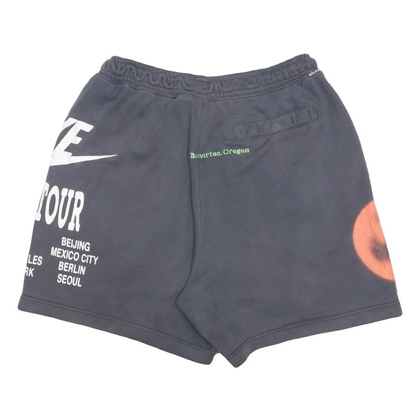 NIKE Mens Shorts Black Cotton Blend XL W30 World Tour Graphic