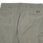 DICKIES Mens Shorts Green Casual Cargo Cotton Blend 2XL W36 Workwear Button