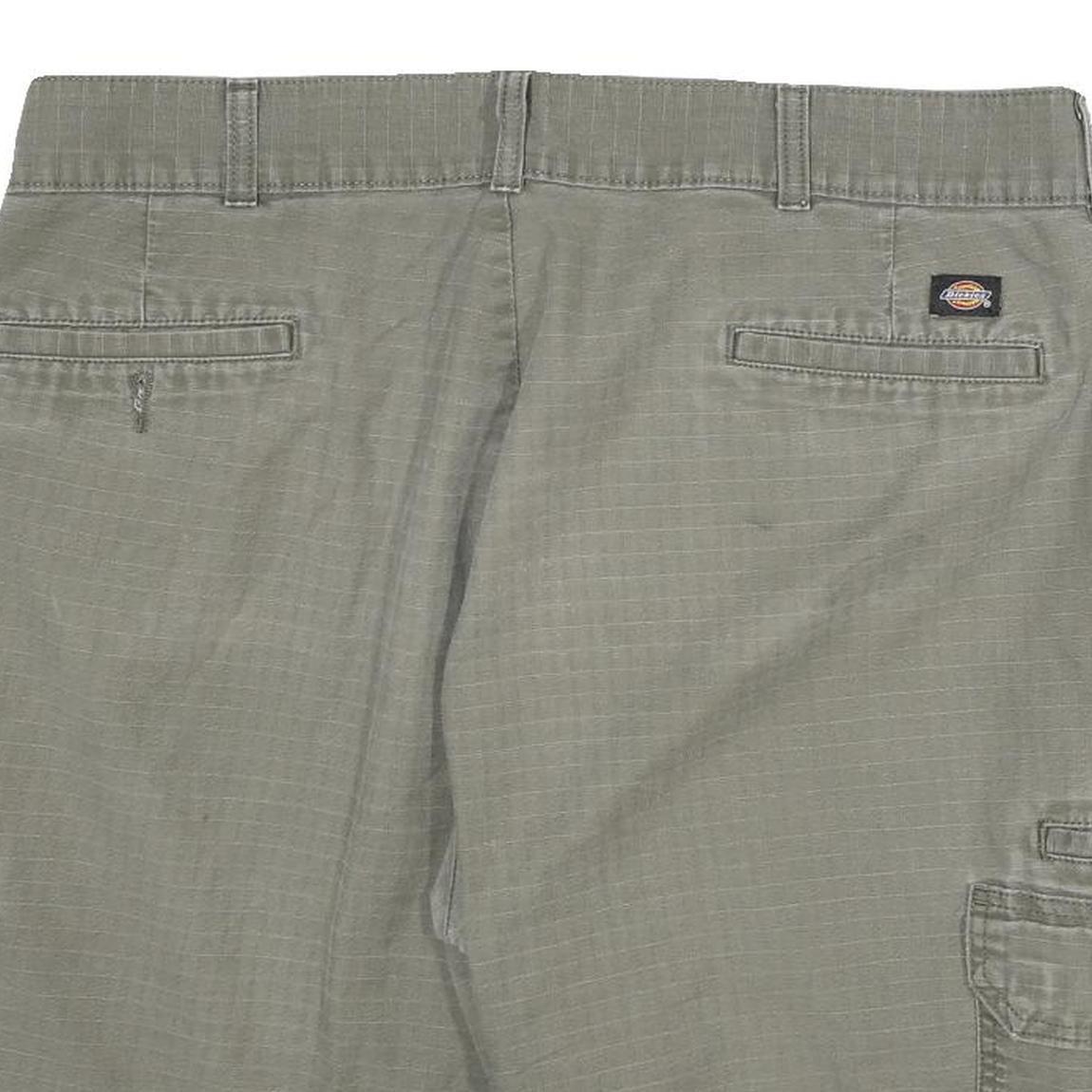 DICKIES Mens Shorts Green Casual Cargo Cotton Blend 2XL W36 Workwear Button