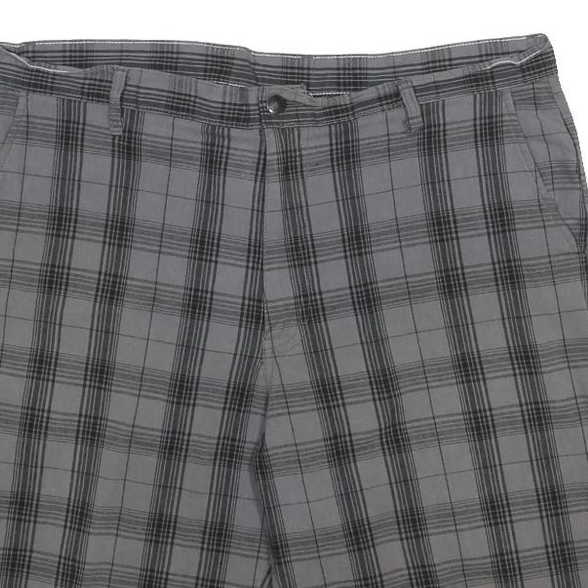 DICKIES Mens Grey Black Check Cargo Shorts XL W38 Workwear Cotton Blend