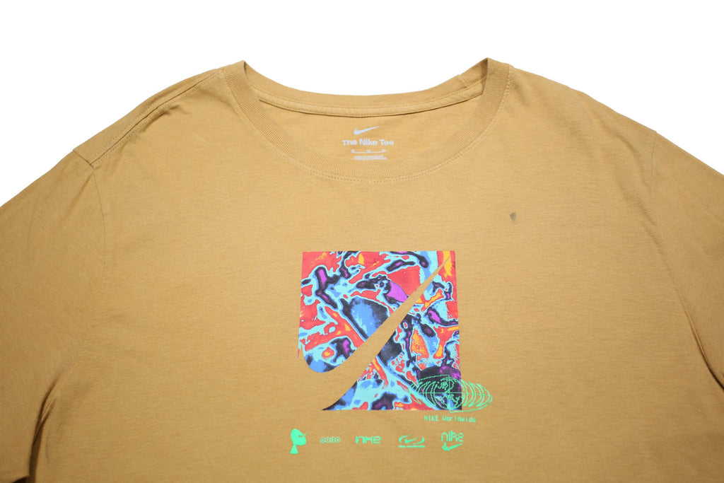 NIKE Mens Beige Graphic T-Shirt XL Short Sleeve Crew Neck Swoosh Logo