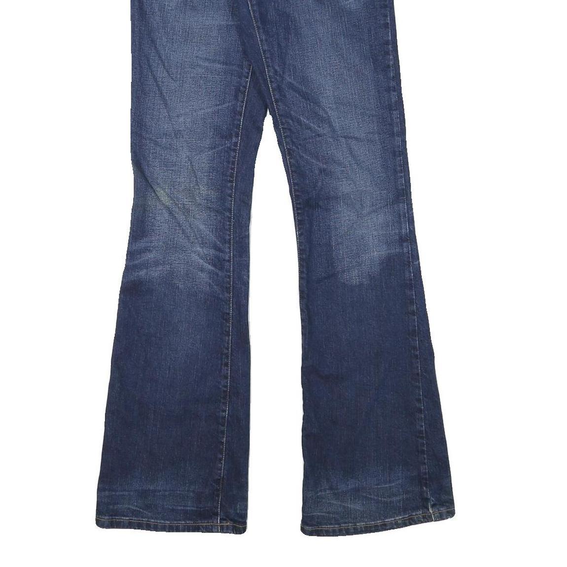 LEVI'S Womens Blue Regular Flared Denim Medium W26 L33 Jeans Classic Style