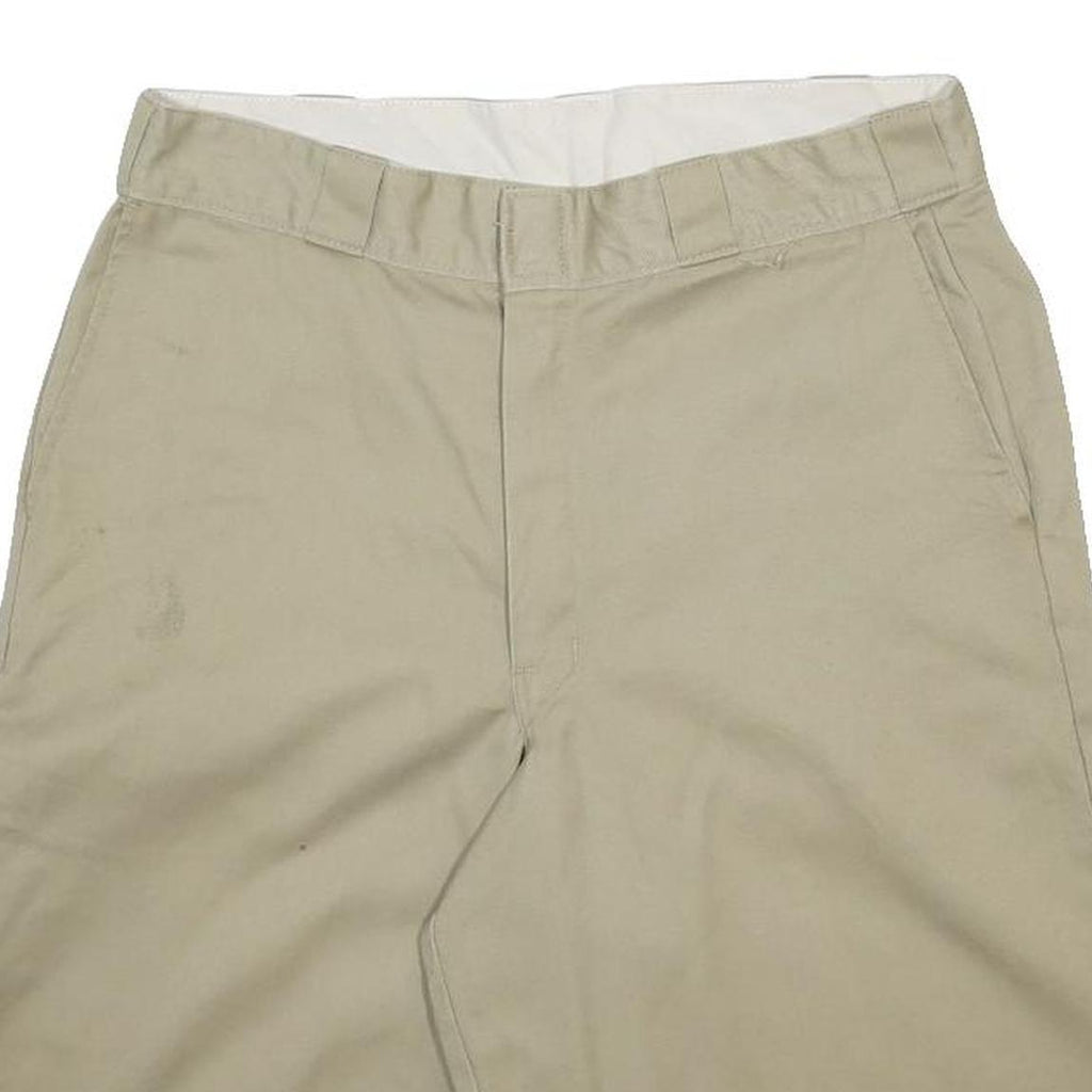 DICKIES Mens Shorts Beige Casual M W34 Workwear Cotton Blend Relaxed Fit