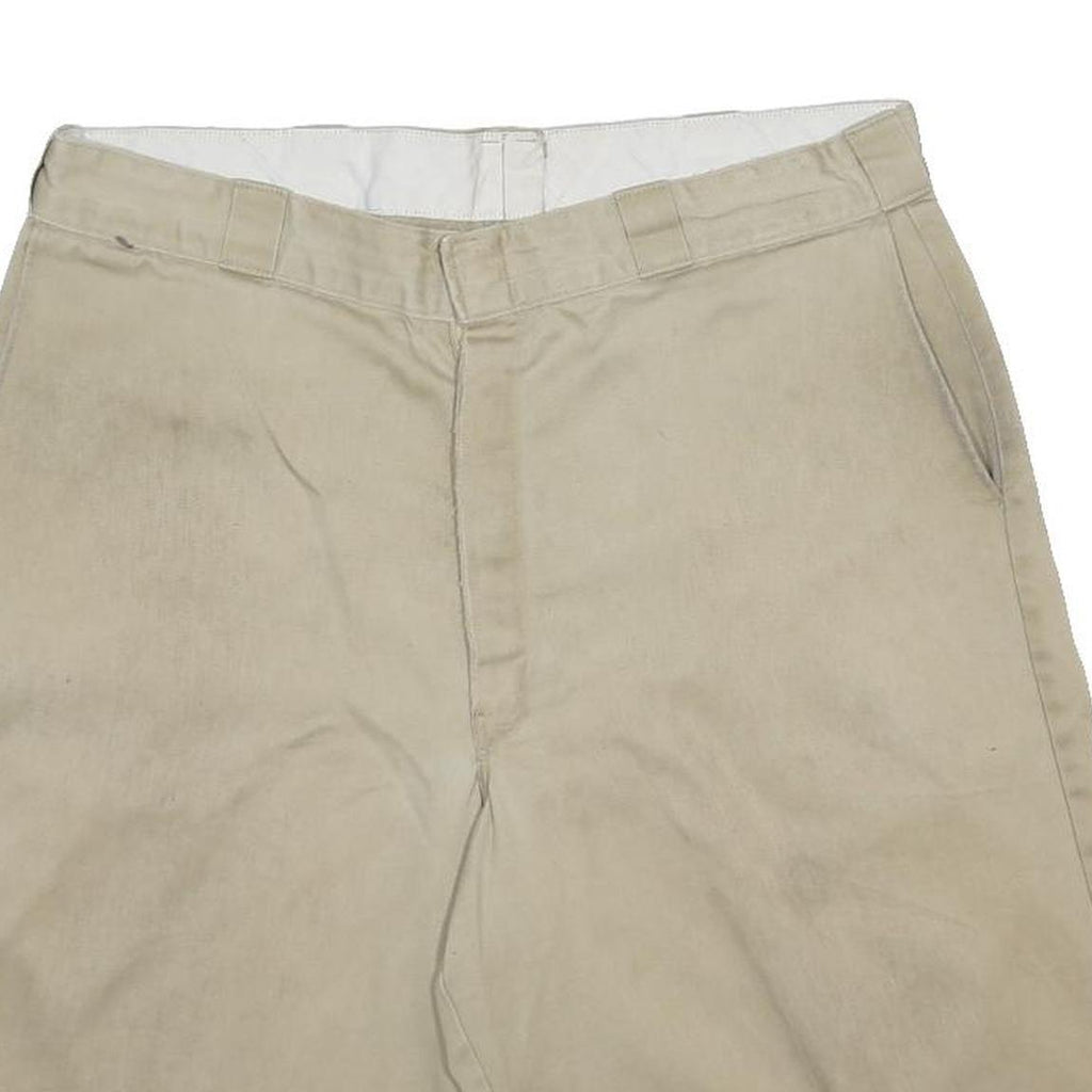 DICKIES Mens Shorts Beige Casual L W36 Cotton Blend Workwear