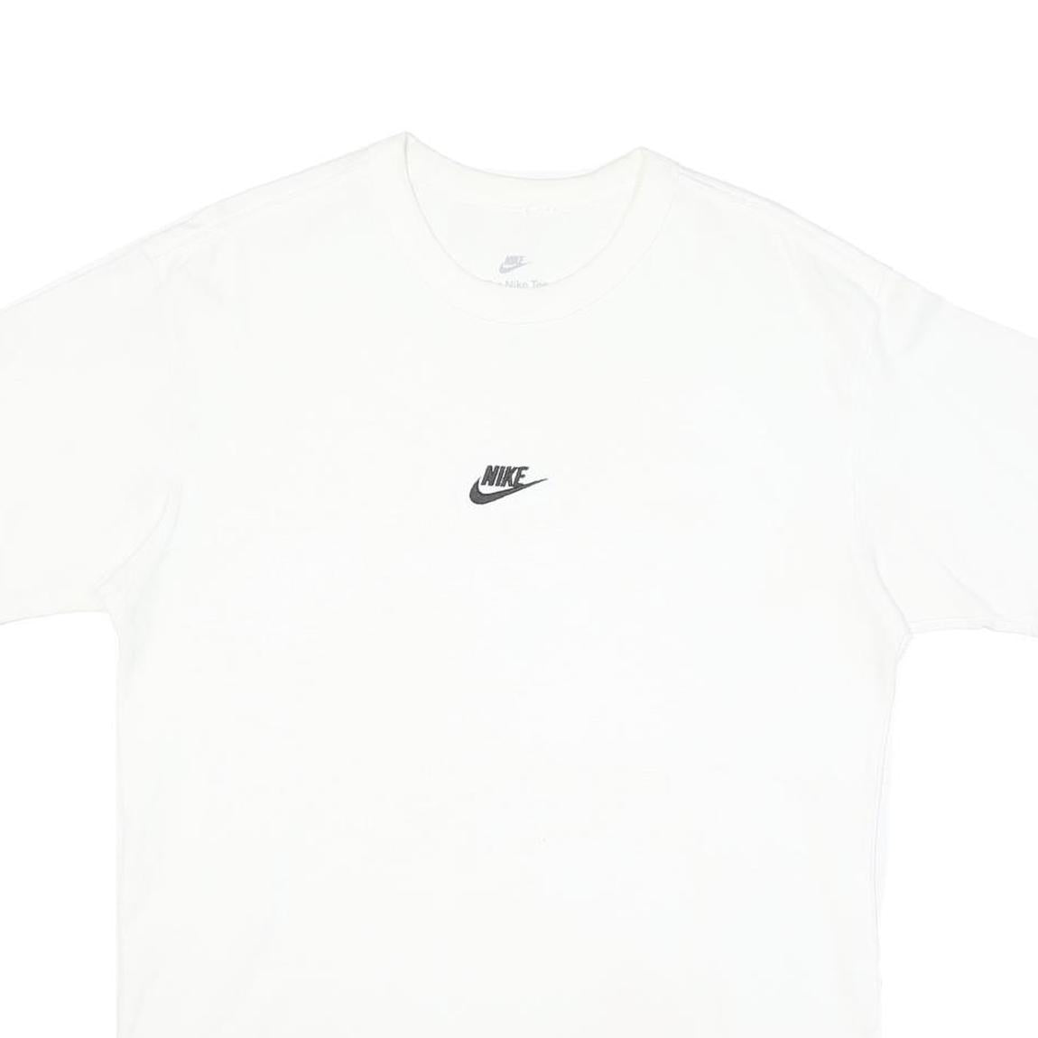 NIKE Mens White S Logo T-Shirt S Short Sleeve Crew Neck Classic Cotton Blend