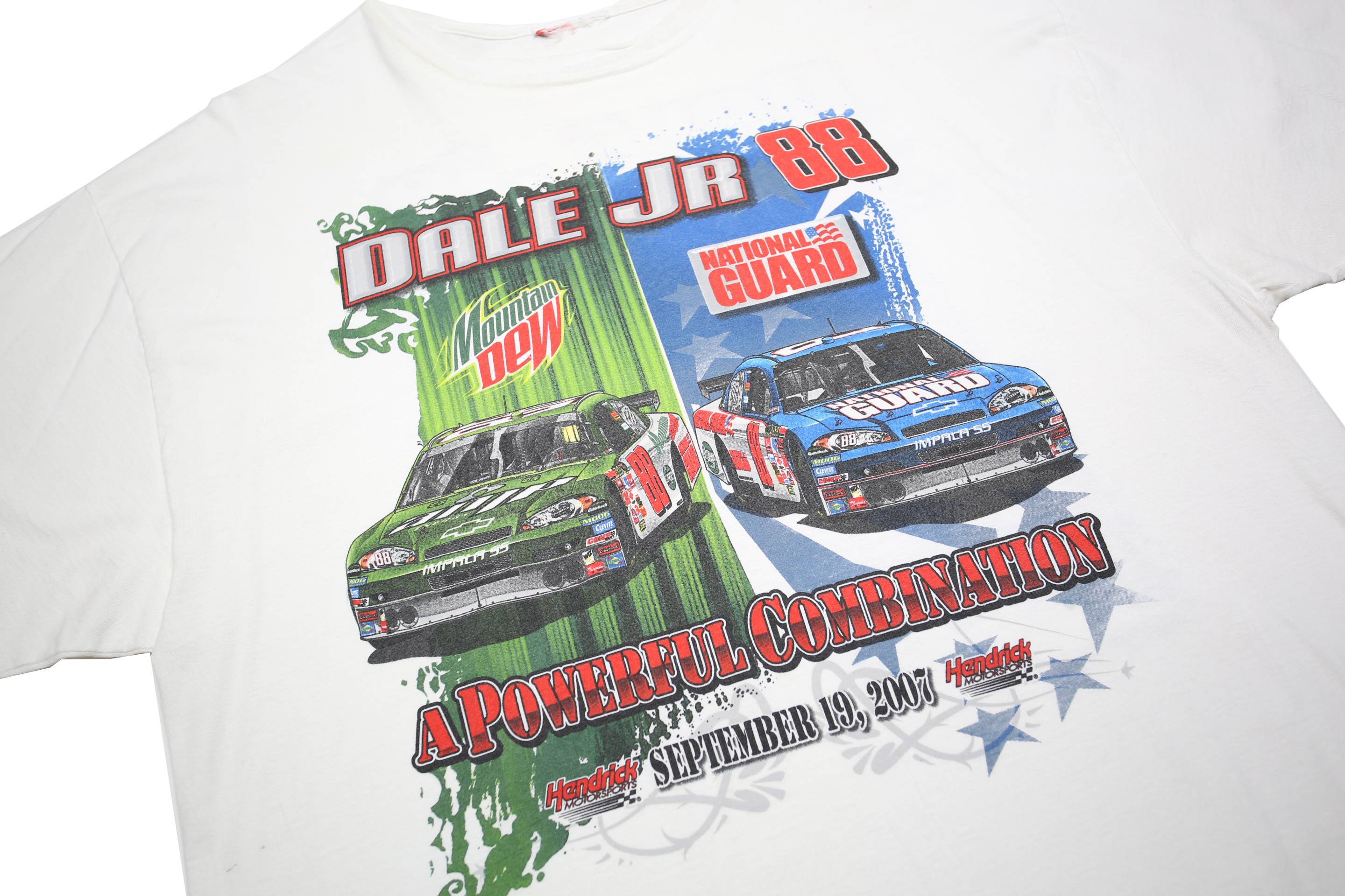 Mens White Dale Jr 88 Graphic T-Shirt XL Short Sleeve Crew Neck Racing