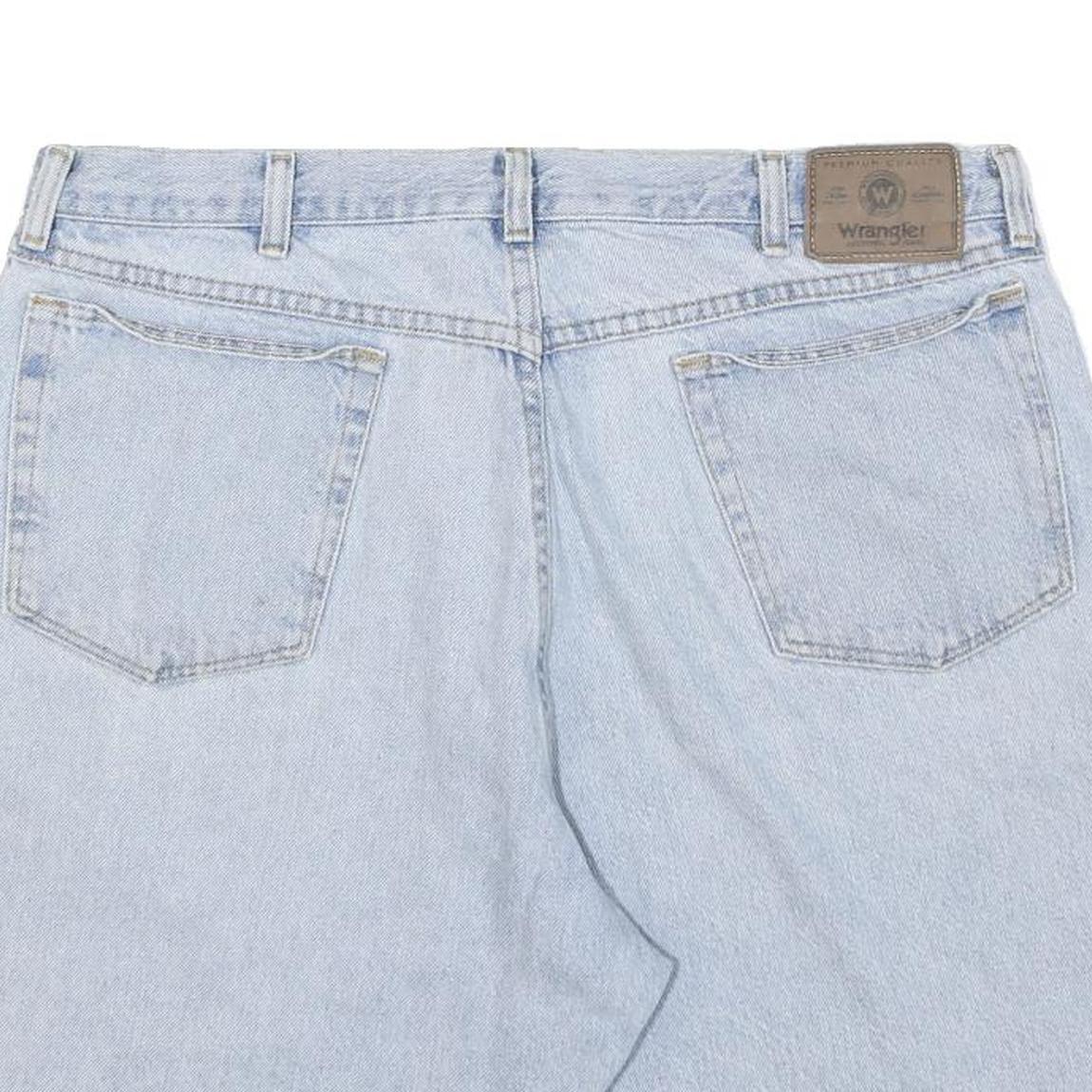 WRANGLER Mens Denim Blue Casual Shorts L W36 Cotton Blend Classic Fit