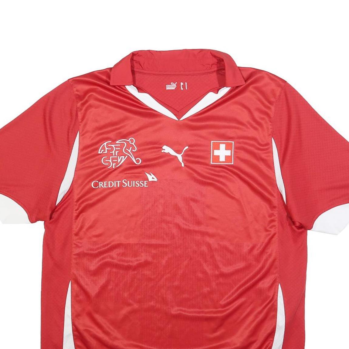 PUMA 2010-11 Switzerland Home Mens Red Football Shirt L Short Sleeve V-Neck