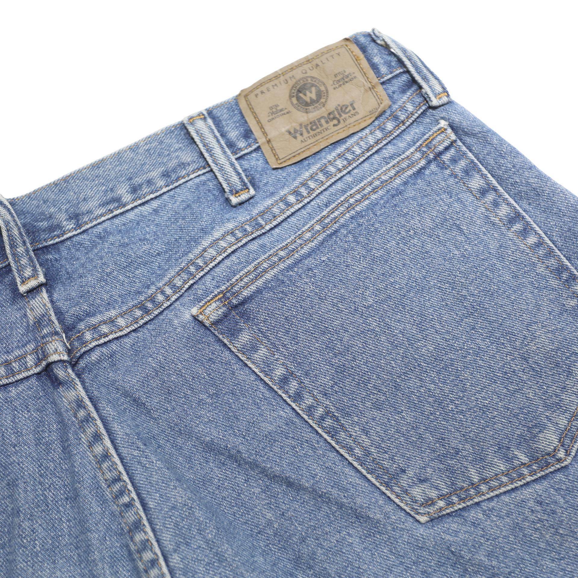 WRANGLER Mens Denim Blue Casual Shorts L W36 Cotton Comfortable Fit