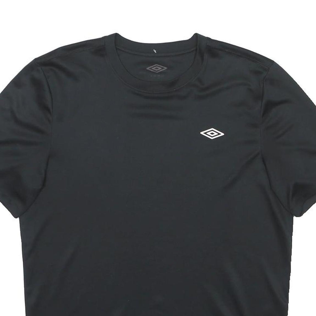 UMBRO Mens Black Polyester T-Shirt M Short Sleeve Crew Neck Sportswear