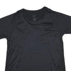 NIKE Womens Black Polyester Blend T-Shirt M Short Sleeve Crew Neck Athletic