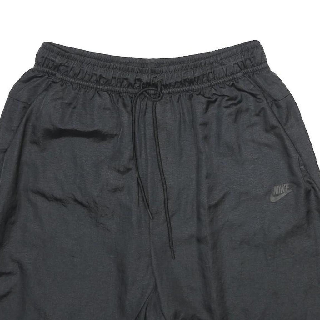 NIKE Mens Black Casual Shorts XL W32 Lightweight Sportswear Training