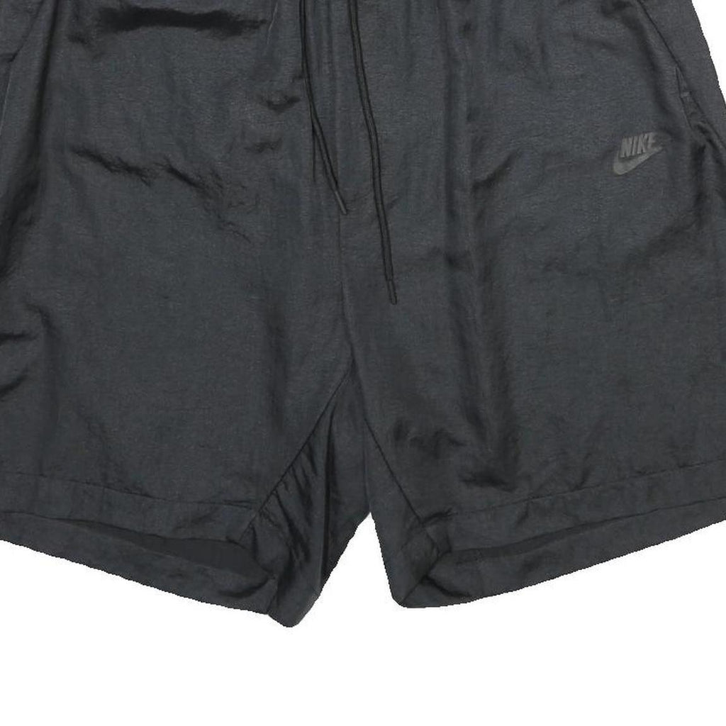 NIKE Mens Black Casual Shorts XL W32 Lightweight Sportswear Training