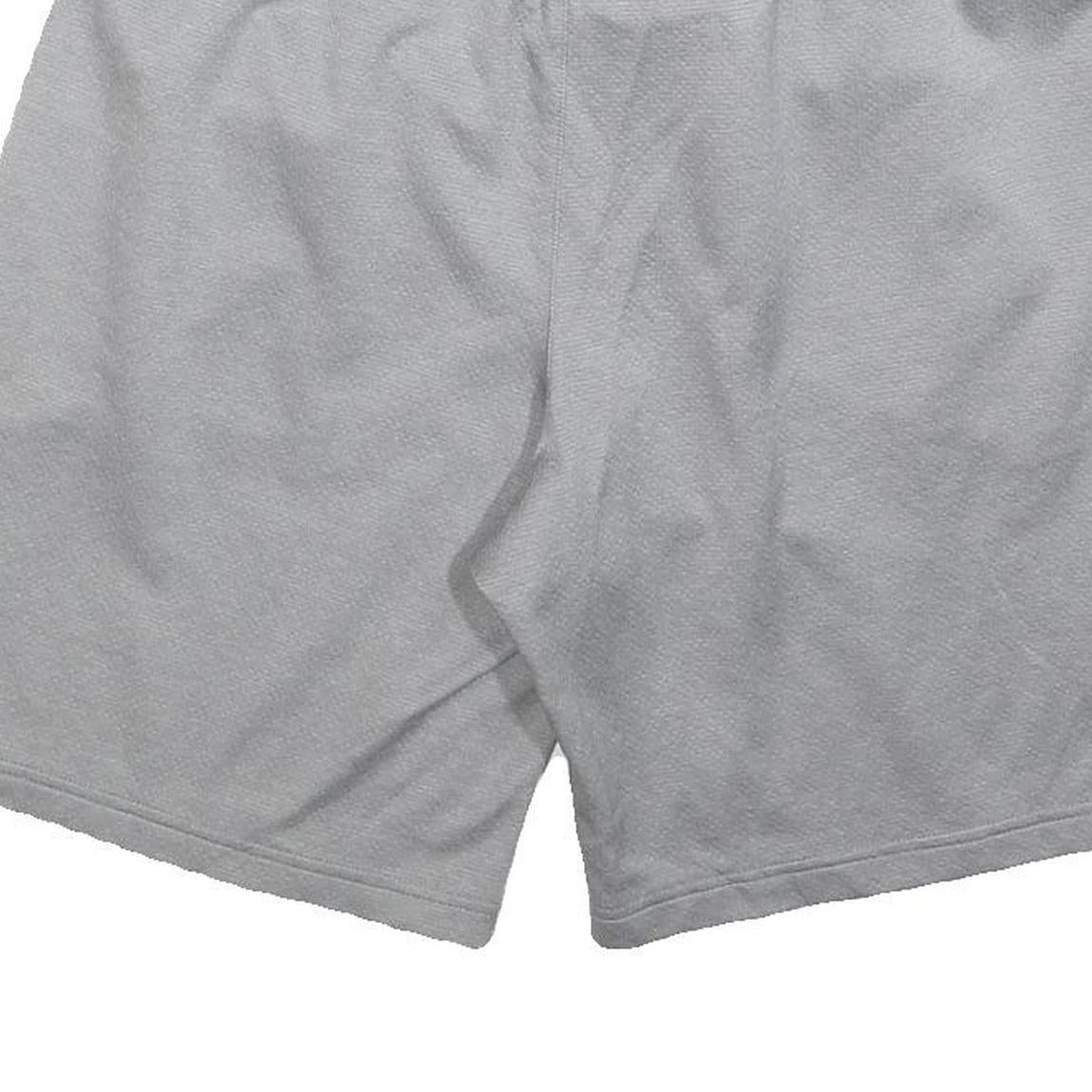 PUMA Mens Shorts Grey Casual L W32 Polyester Blend Comfortable Sportswear