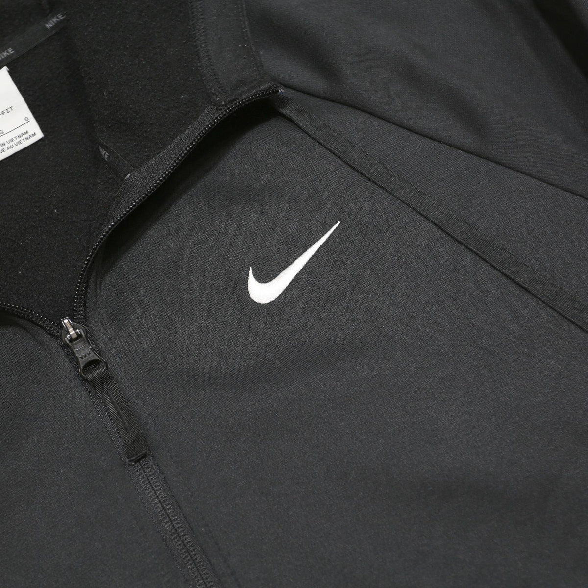 NIKE Mens Black Sports Hoodie Jacket L Polyester Zip Plain Casual Activewear