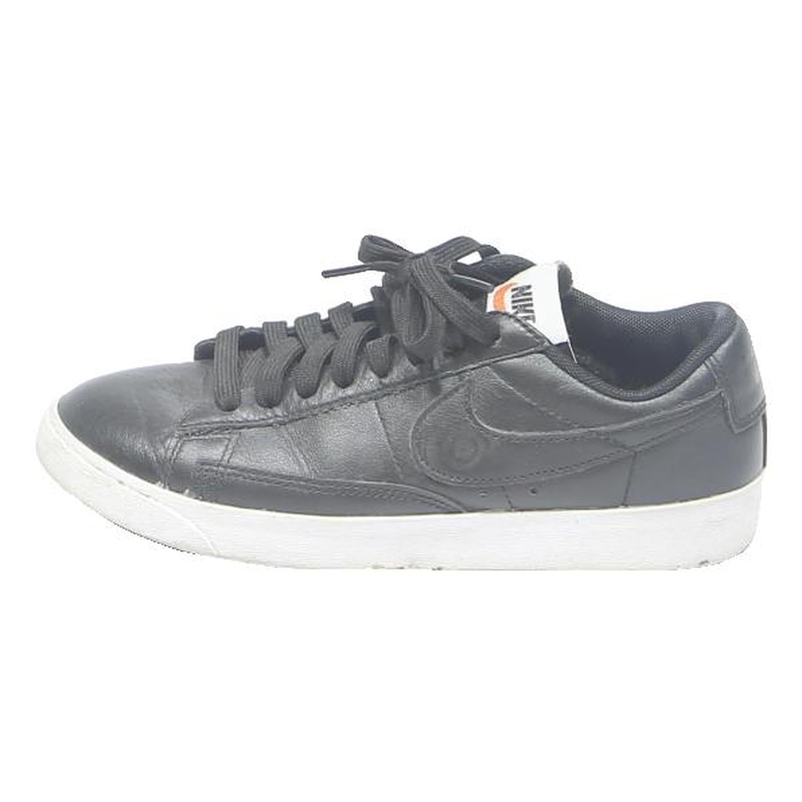 NIKE Blazer Low Boys Trainers Black Synthetic UK 3 Classic Style Casual Footwear