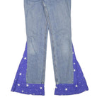 LEVI'S Womens Custom Jeans Blue Regular Flared Denim Medium W23 L32 Star Print