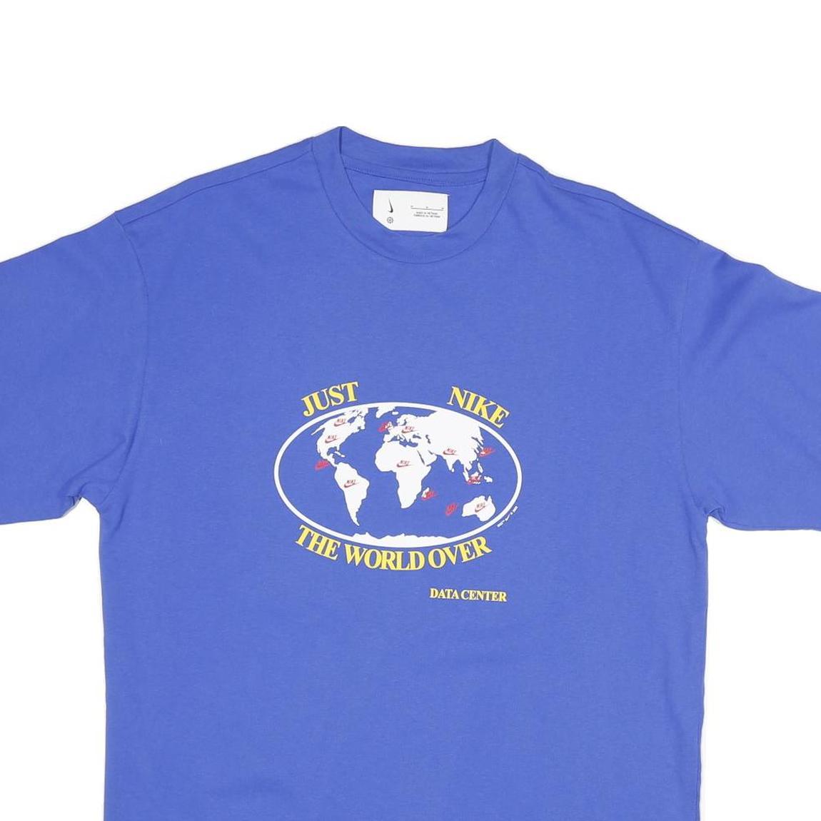 NIKE Mens Blue Graphic T-Shirt M Short Sleeve Crew Neck World Map Print