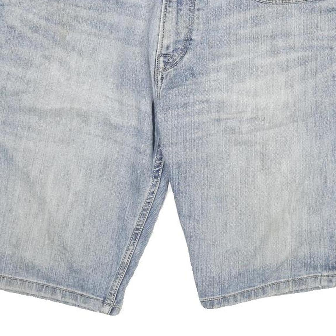 LEVI'S Mens Light Blue Denim Casual Shorts L W32 Comfortable Cotton Blend