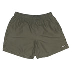NIKE Mens Casual Green Shorts M W26 Lightweight Woven Sports Logo