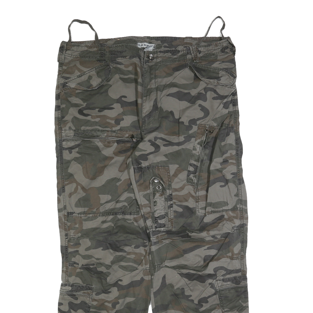 LS EAST Mens Cotton Blend Camouflage Regular Fit Straight Leg Trousers W40 L32