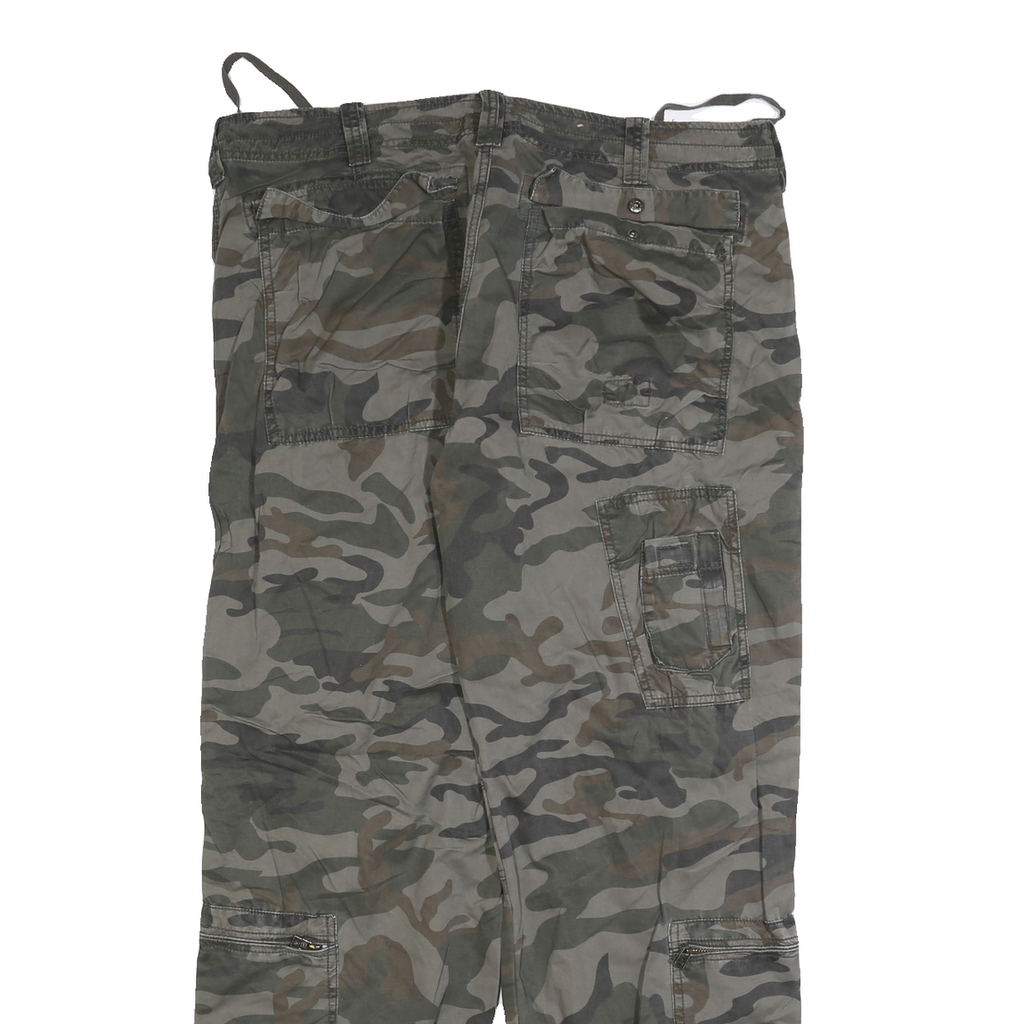 LS EAST Mens Cotton Blend Camouflage Regular Fit Straight Leg Trousers W40 L32