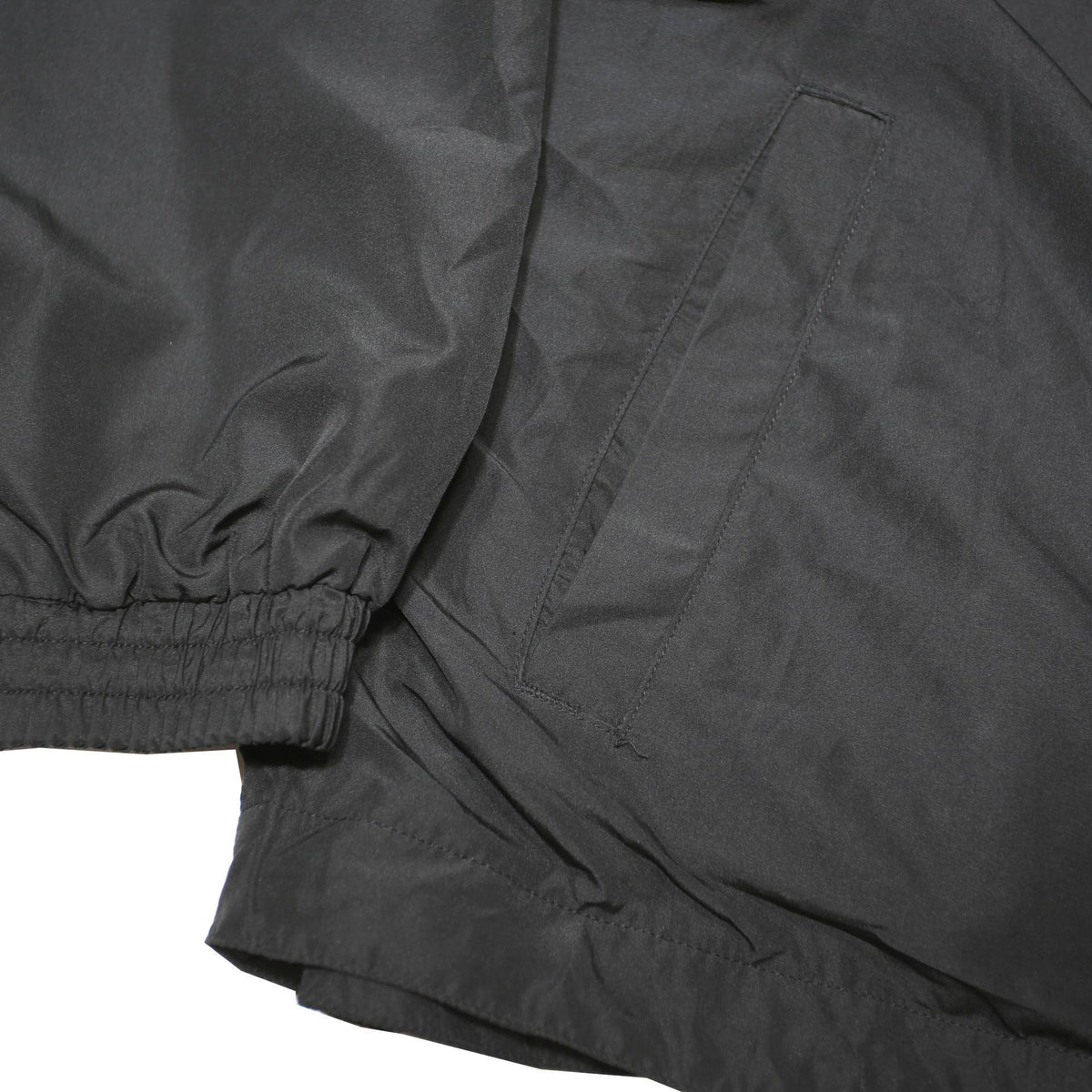 REEBOK Mens Black Jacket L Polyester Blend Zip Track Sports Casual