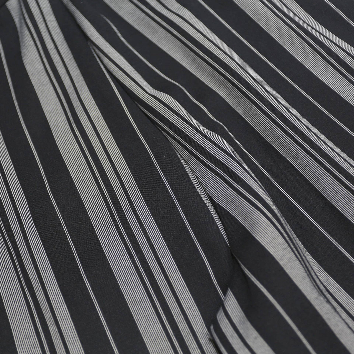DKNY Womens Rayon Black & Grey Stripe Regular Fit Straight Leg Trousers W30 L27