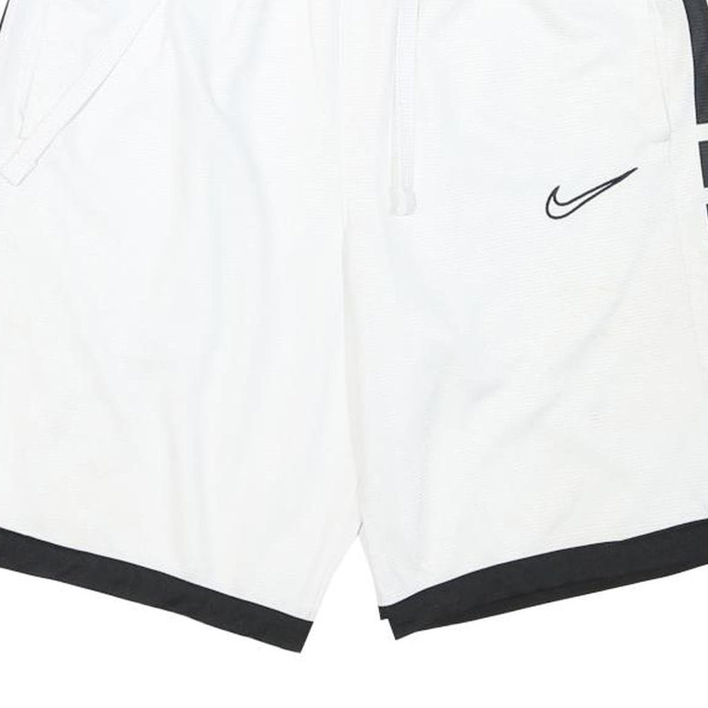 NIKE Mens White & Black Casual Sports Shorts L W28 Polyester Blend