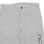 NIKE Womens Shorts Grey Casual S W30 Lightweight Polyester Blend Comfort