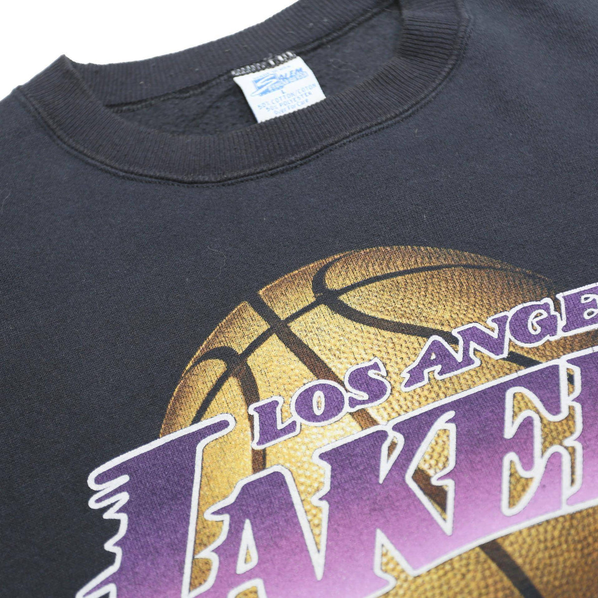 SALEM SPORTWEAR Mens Black Los Angeles Lakers Crew Neck L Basketball Graphic