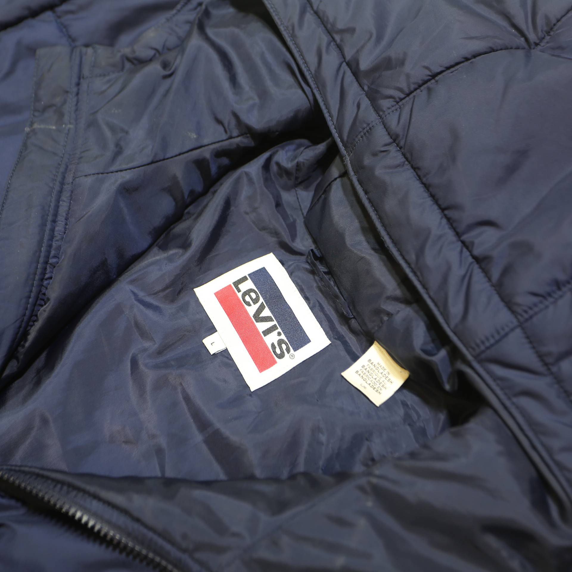 LEVI'S Mens Navy Blue Puffer Jacket L Polyester Blend Hooded Zip Casual