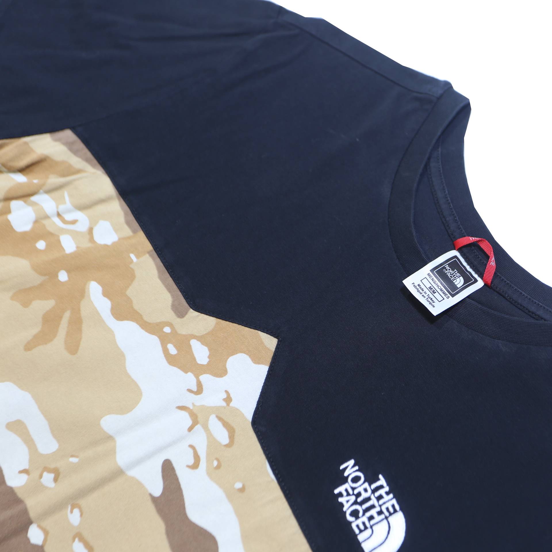 THE NORTH FACE Mens Black & Beige Camouflage Modern T-Shirt M Short Sleeve Crew