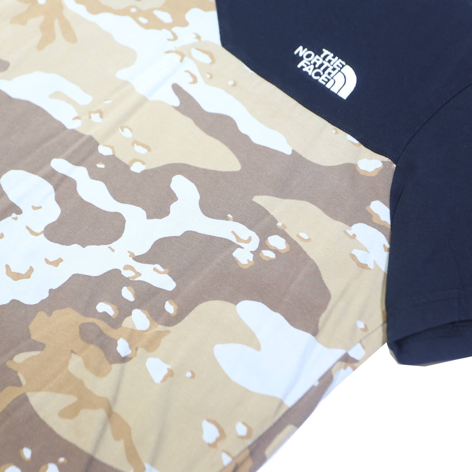 THE NORTH FACE Mens Black & Beige Camouflage Modern T-Shirt M Short Sleeve Crew