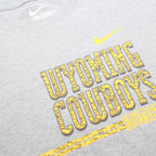 NIKE Mens Grey & Yellow Wyoming Cowboys Football T-Shirt XL Short Sleeve Crew