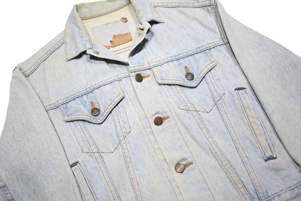 LEVI'S Womens Blue Cotton Denim Jacket S Button Closure Classic Fit Casual