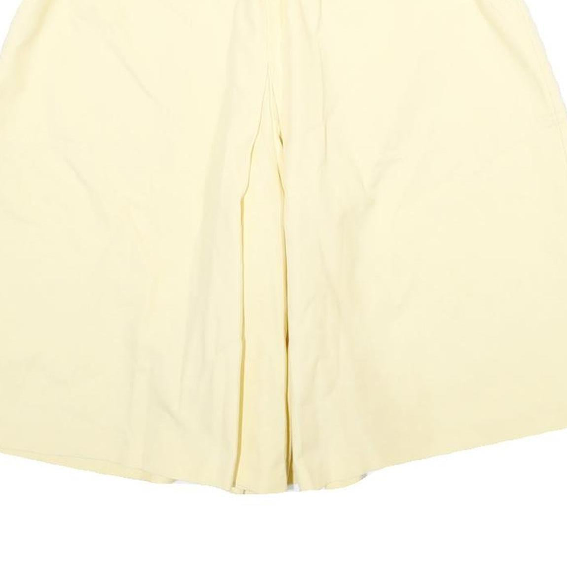 KORET Womens Cream Casual Shorts M W24 Elastic Waistband Light Fabric