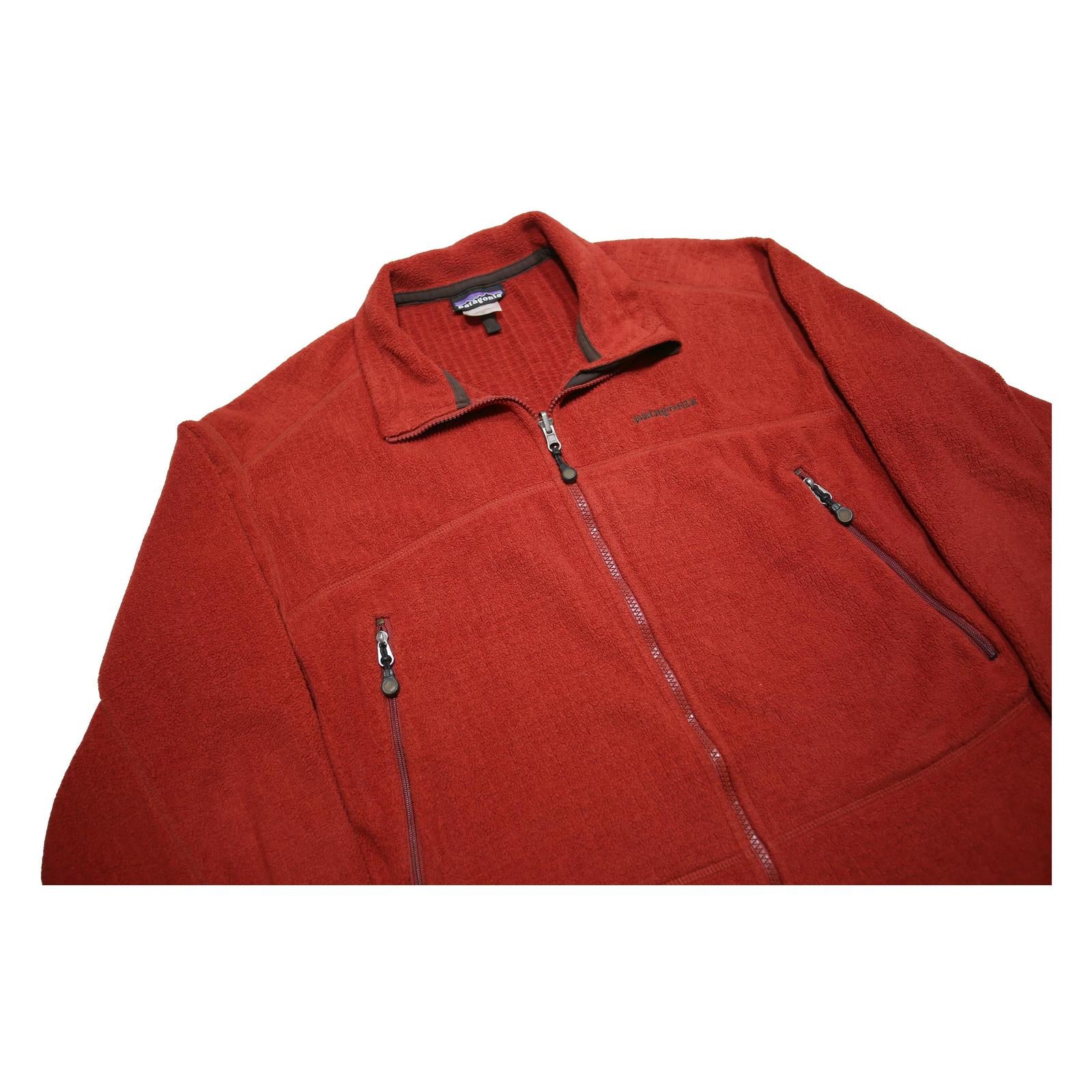 PATAGONIA Mens Red Jacket L Polyester Plain Zip Lightweight Outdoor Casual