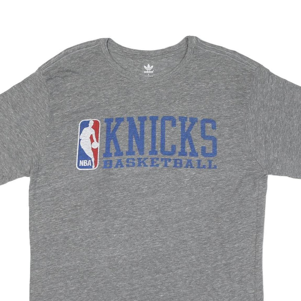ADIDAS Womens Grey Knicks Basketball Graphic T-Shirt L Short Sleeve Crew Neck